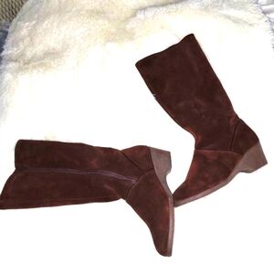 L.L. Bean Wedge Brown Suede Sherpa Lined Winter Boots Size 9 1/2 NWOT